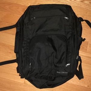 Rick Steve’s Convertible Carey-On backpack